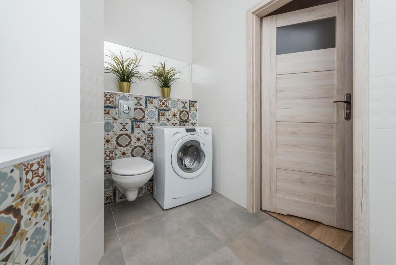 Hello Apartments City Center Of Old Town 3 Bedrooms Art & View Гданськ Екстер'єр фото
